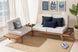 sofá 2 lugares, poltrona, mesa de apoio e mesa de centro veraneio ambientadas na sala de estar